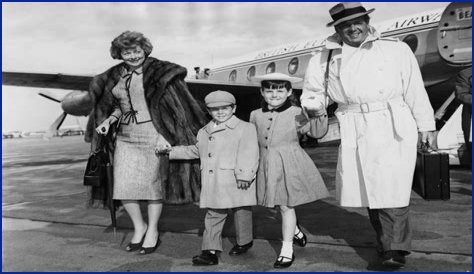 Did Desi Arnaz Jr have a child at 15?